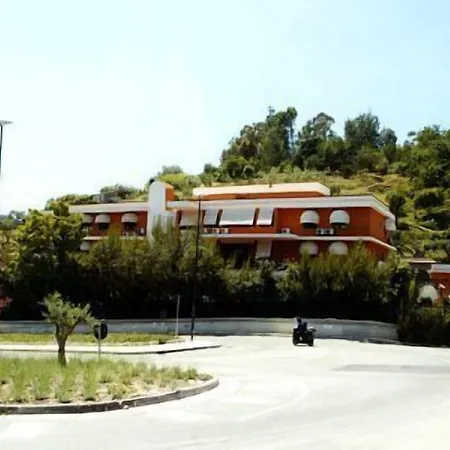 Miravalle Hotel 3*