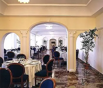 Miravalle 3*