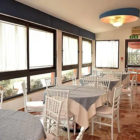 Miravalle Hotel 3*