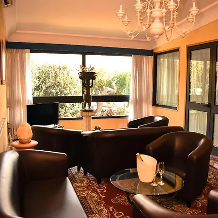 Miravalle Hotel 3*